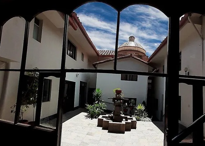 Santa Maria Hotel 2*